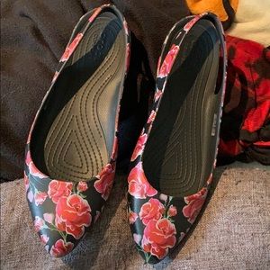 Crocs sling backs size 10